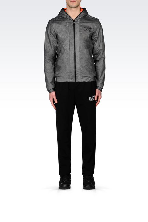 Armani bntpal.com_145087860