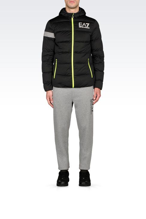 Armani bntpal.com_145087860