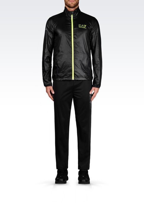 Armani bntpal.com_145087860