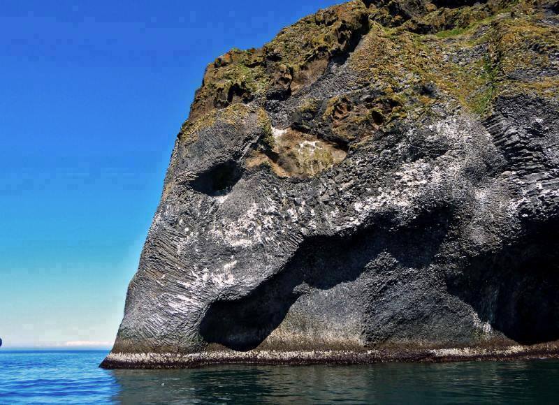 صخرة الفيل إيسلندا وغرائب أخرى bntpal_1434024936_65