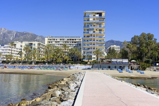  bntpal_1441959306_93
