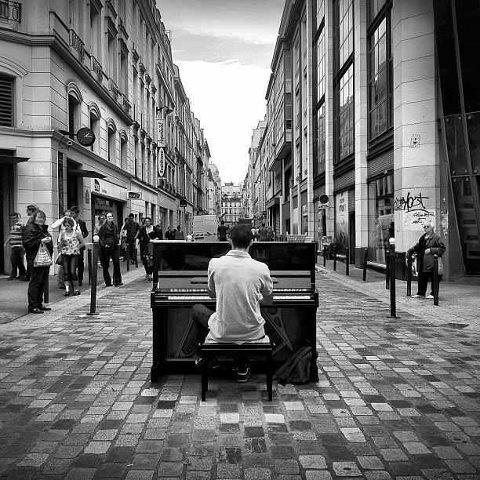 ...| bntpal_1441998609_93