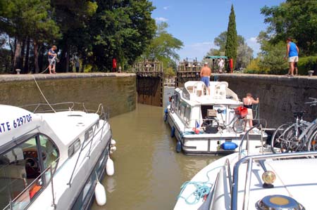bntpal_1463597670_93